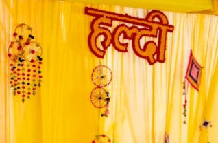 step-by-step guide to a unique Maharashtrian wedding decoration for the bride and groom